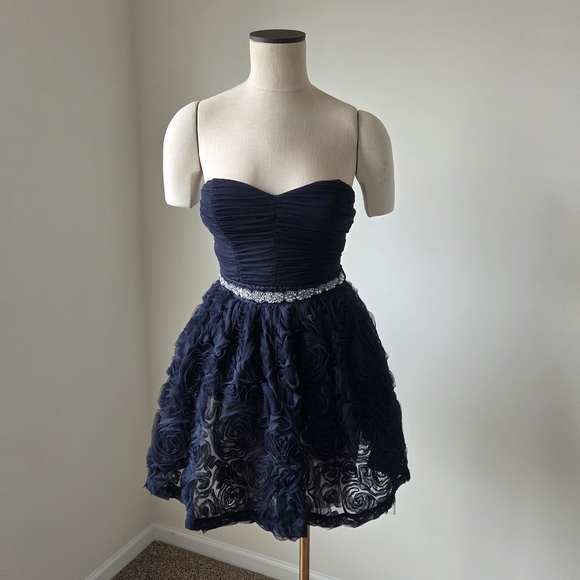 Trixxi Dresses & Skirts - Trixxi Navy Strapless Rosette Cocktail Dress with Beaded Waistband Junior Size 3